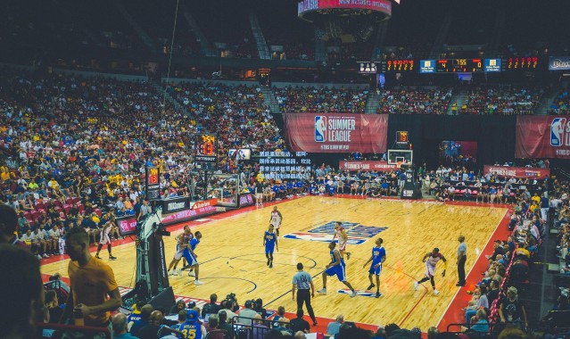 贾凯里尼专访，诺阿-朗传承灵动基因，坎比亚索延续智慧脉络，两代镜像折射绿茵进化